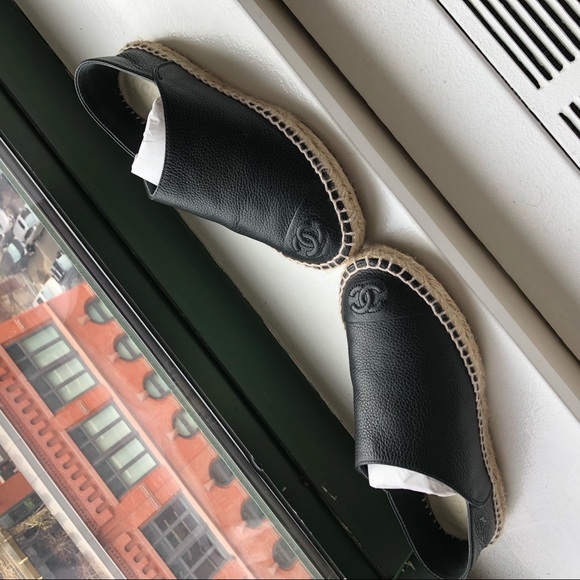 🚫SOLD AUTH Chanel Black Pebbled Espadrilles 35 5 - Picture 4 of 8